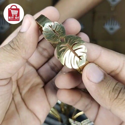 STYLISH HAND BRACELET