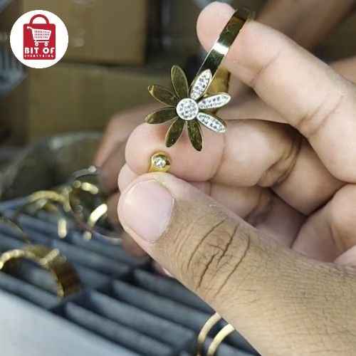 STYLISH HAND BRACELET