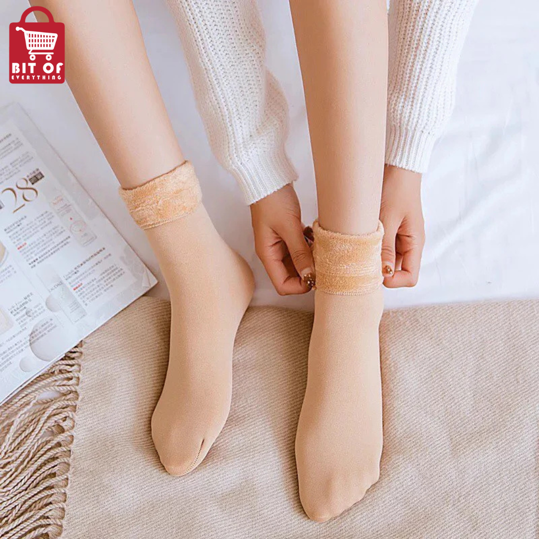 BRANDED AMAZON SOCKS PAIR FOR LADIES SKIN COLOUR