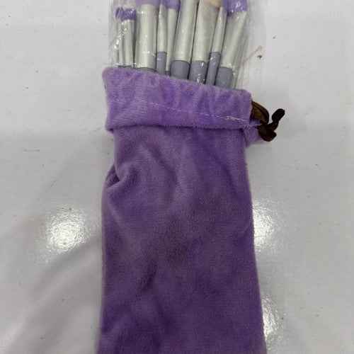 MAKEUP BRUSH SET