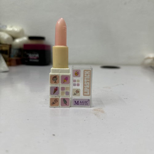 LIPBLAM