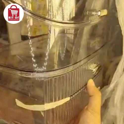 MAKEUP ORGANIZER