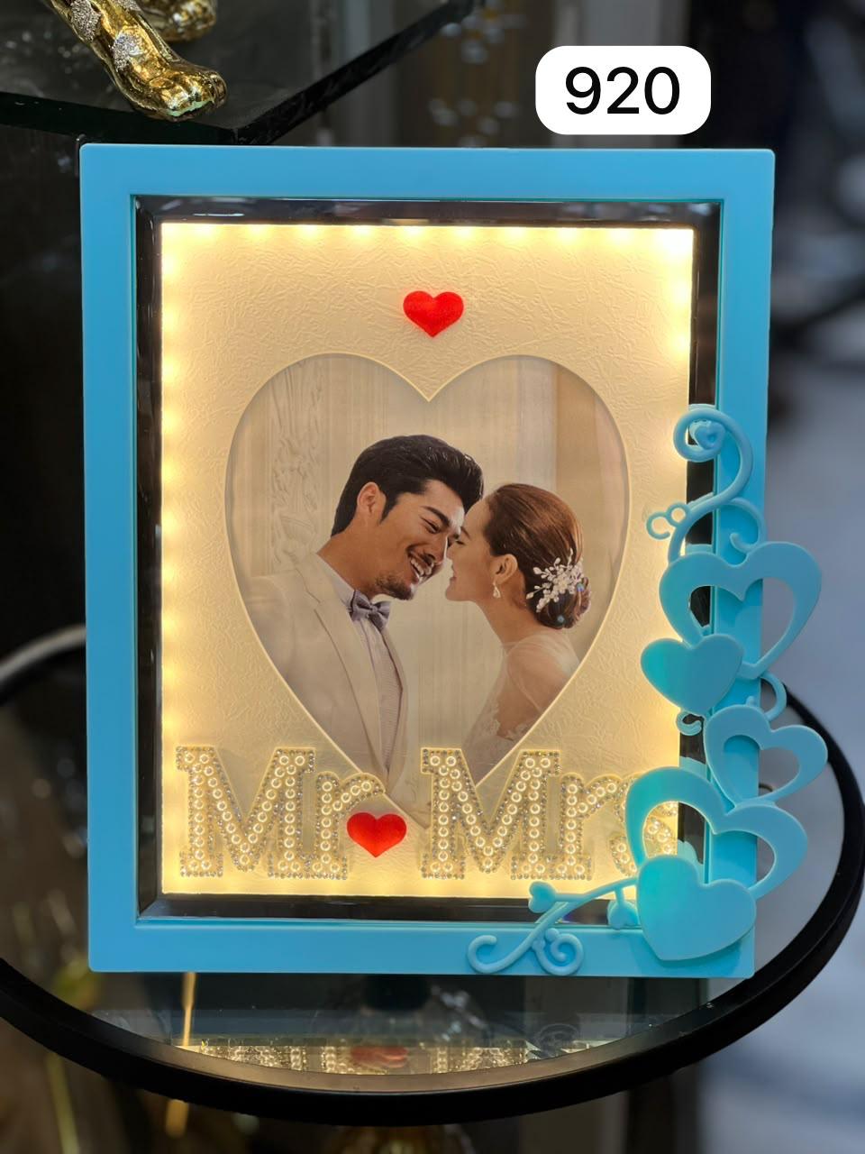 PHOTO FRAME