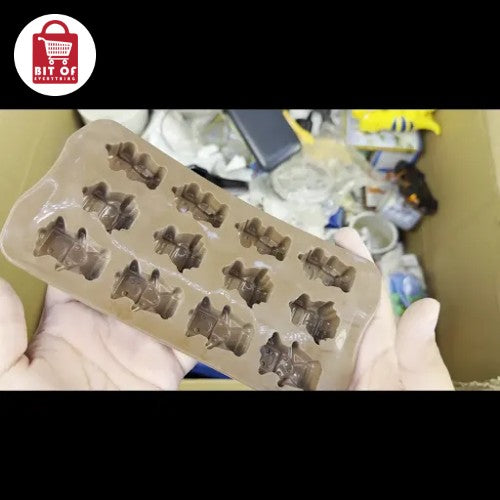 MOLD