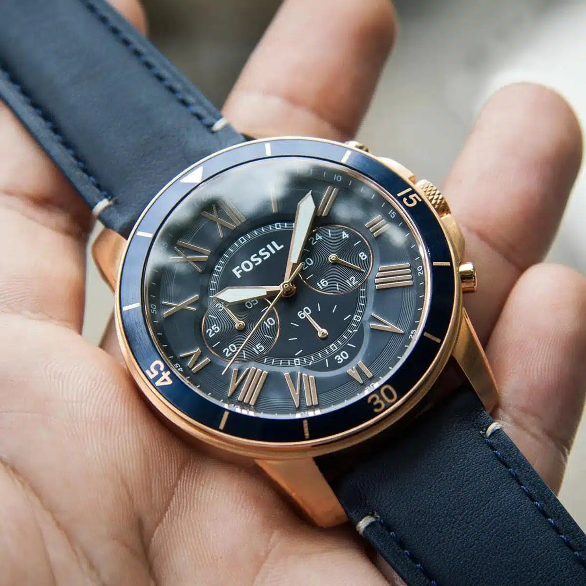 FOSSIL WATCH WITH COMPLETE BOX