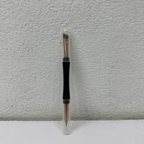 BRUSH TWO IN ONE