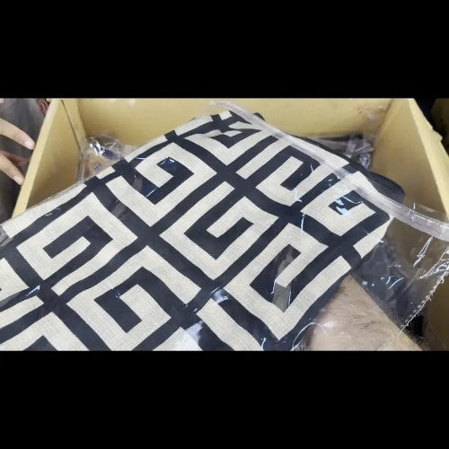 LADIES BRANDED SHAWL (EACH)