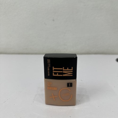 FIT ME FOUNDATION