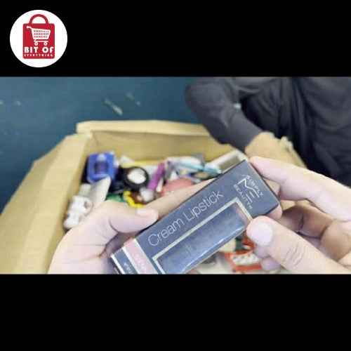 LIPSTICK AND LIPGLOSS