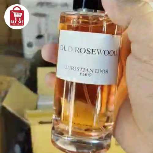 OUD PERFUME