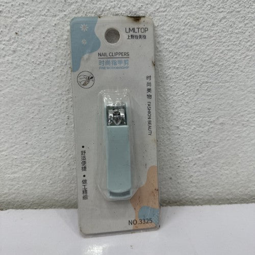NAILS CUTTER
