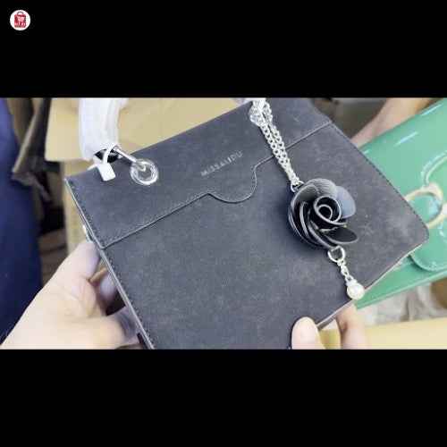 Ladies Bag – Stylish & Spacious Handbag