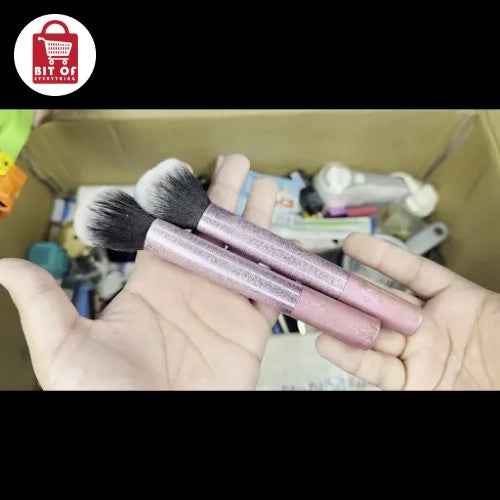 MAKEUP BRUSH EACH