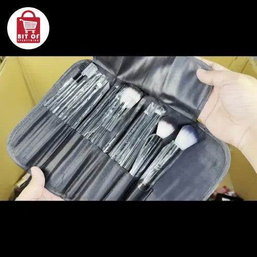 MAKEUP BRUSHES SET