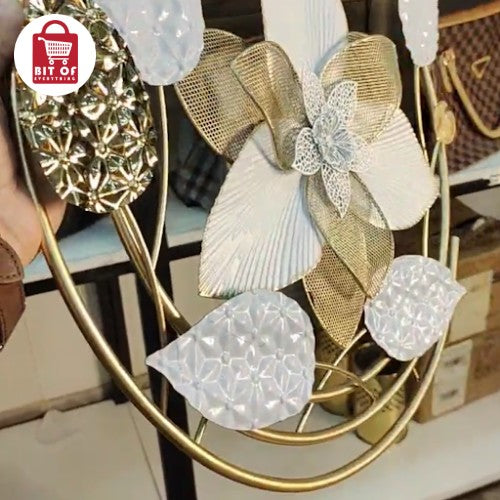 MOTIVE DECORATION